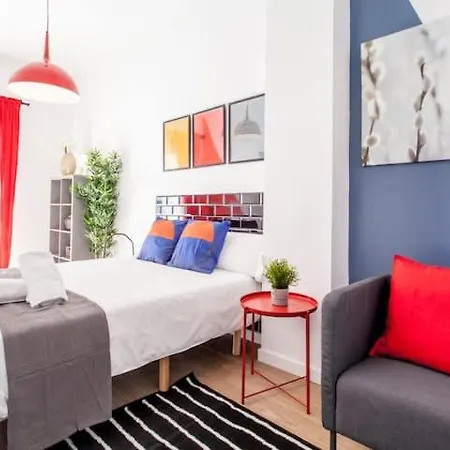 Cool Loft Autocheck Center Historic 3*