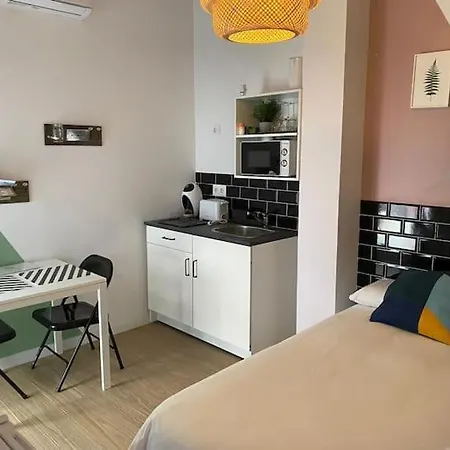 Guest house Cool Lofts Center