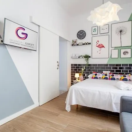 Cool Loft Autocheck Center Historic 3* Valencia