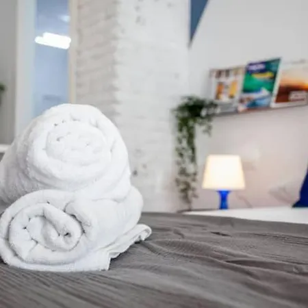 Guest house Cool Lofts Center *